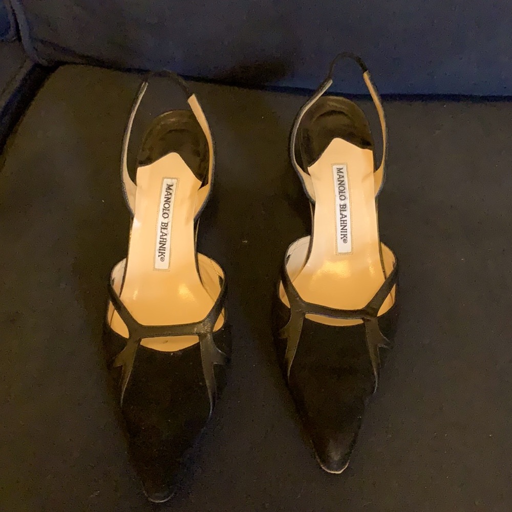 Manolo Blahnik | Pointed toe heel